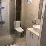 Renovated Modern House With Culture Park View