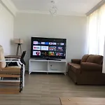 Renovated Modern House With Culture Park View